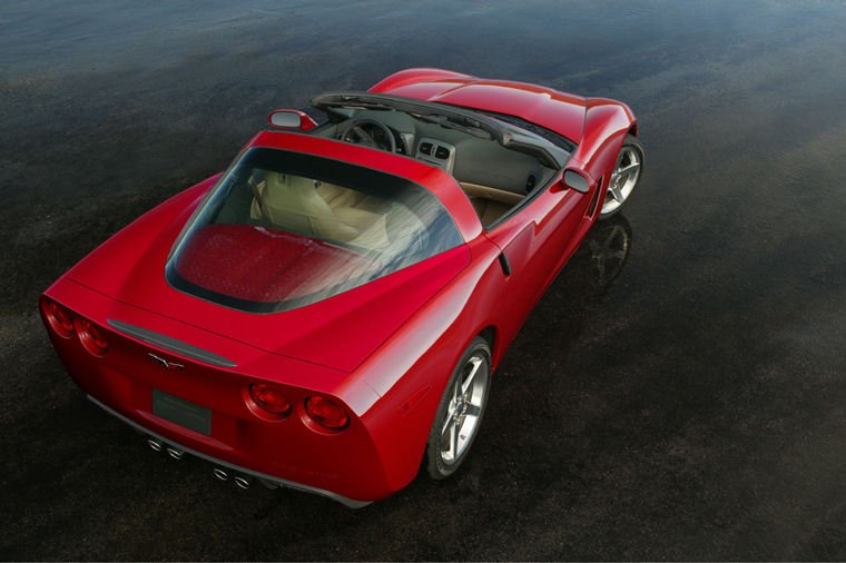 2005 Chevrolet Corvette Coupe Picture