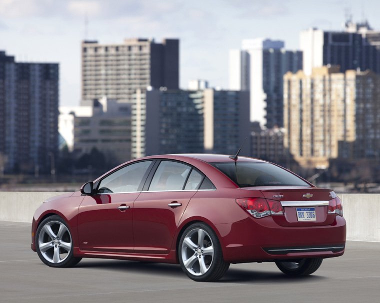 2011 Chevrolet Cruze RS Picture