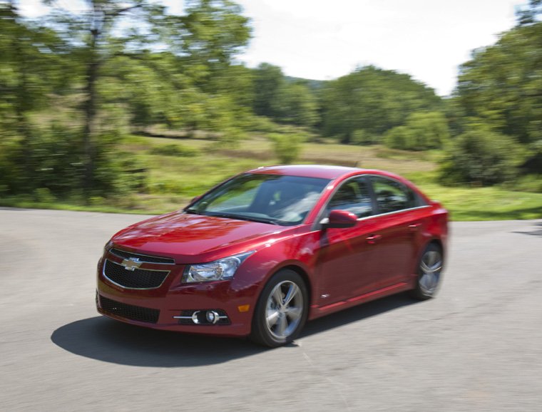 2011 Chevrolet Cruze RS Picture