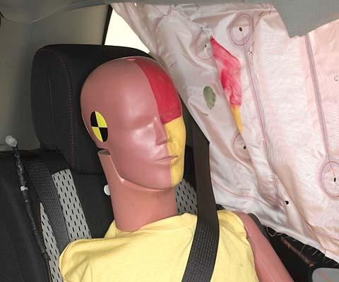 2011 Chevrolet Equinox IIHS Side Impact Crash Test Picture