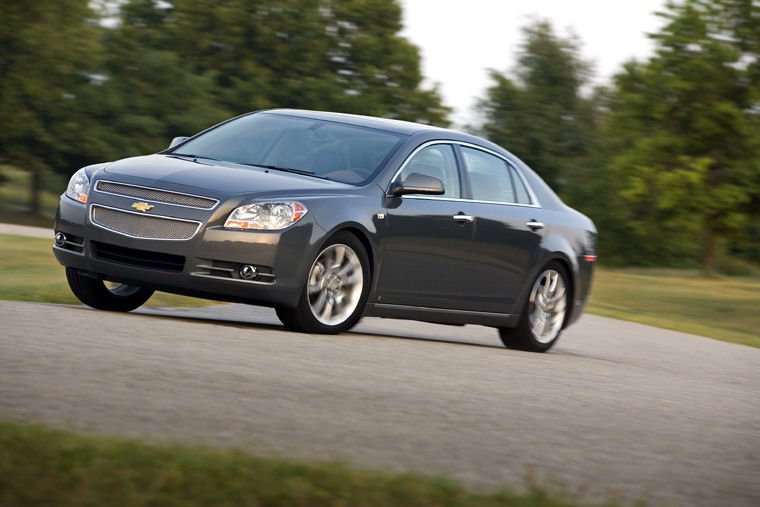 2010 Chevrolet (Chevy) Malibu LTZ Picture