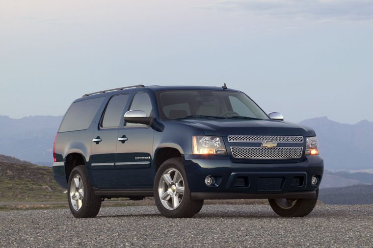 2008 Chevrolet Suburban 1500 Picture
