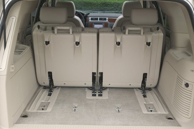 2010 Chevrolet Tahoe LTZ Trunk Picture