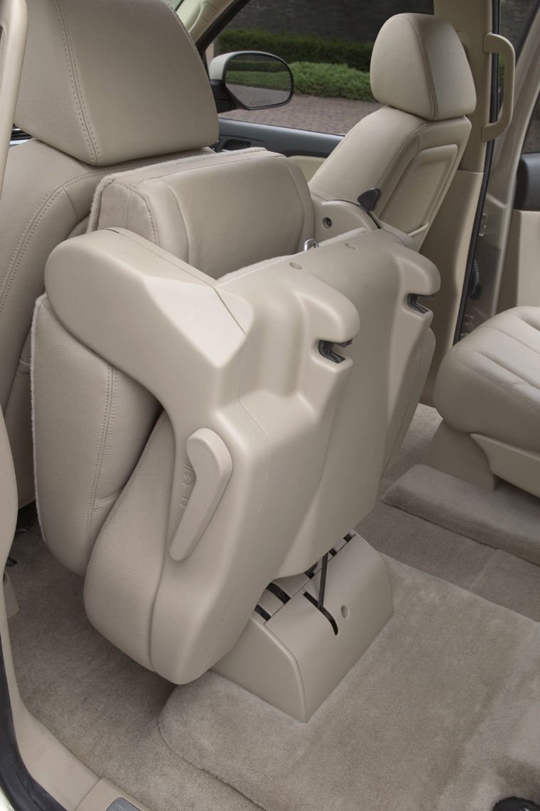2011 Chevrolet Tahoe LTZ Trunk Picture