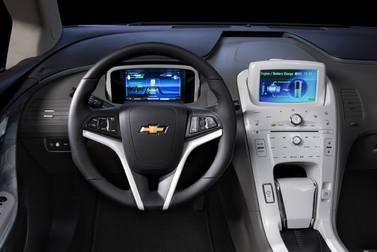 2011 Chevrolet (Chevy) Volt Cockpit Picture