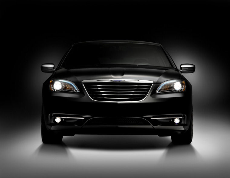 2011 Chrysler 200 Sedan Picture