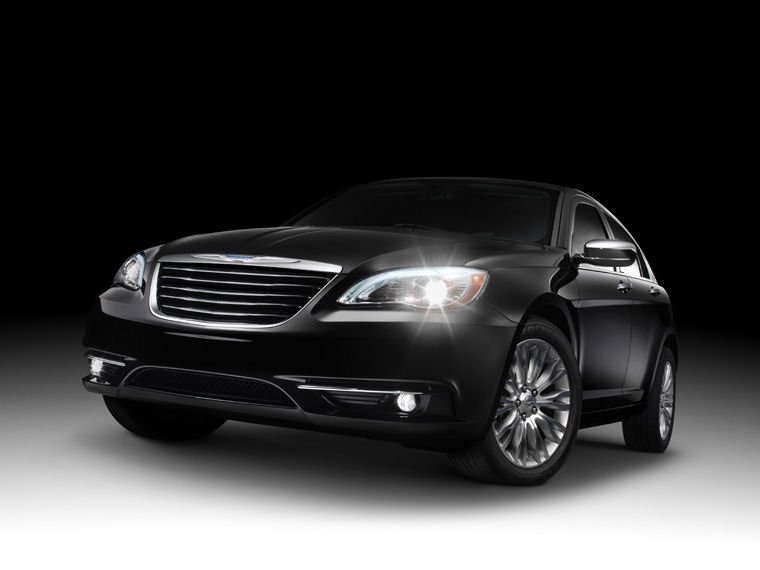 2011 Chrysler 200 Sedan Picture