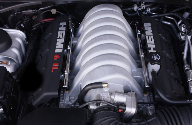 2010 Chrysler 300C SRT8 6.1l V8 Supercharged Engine Picture