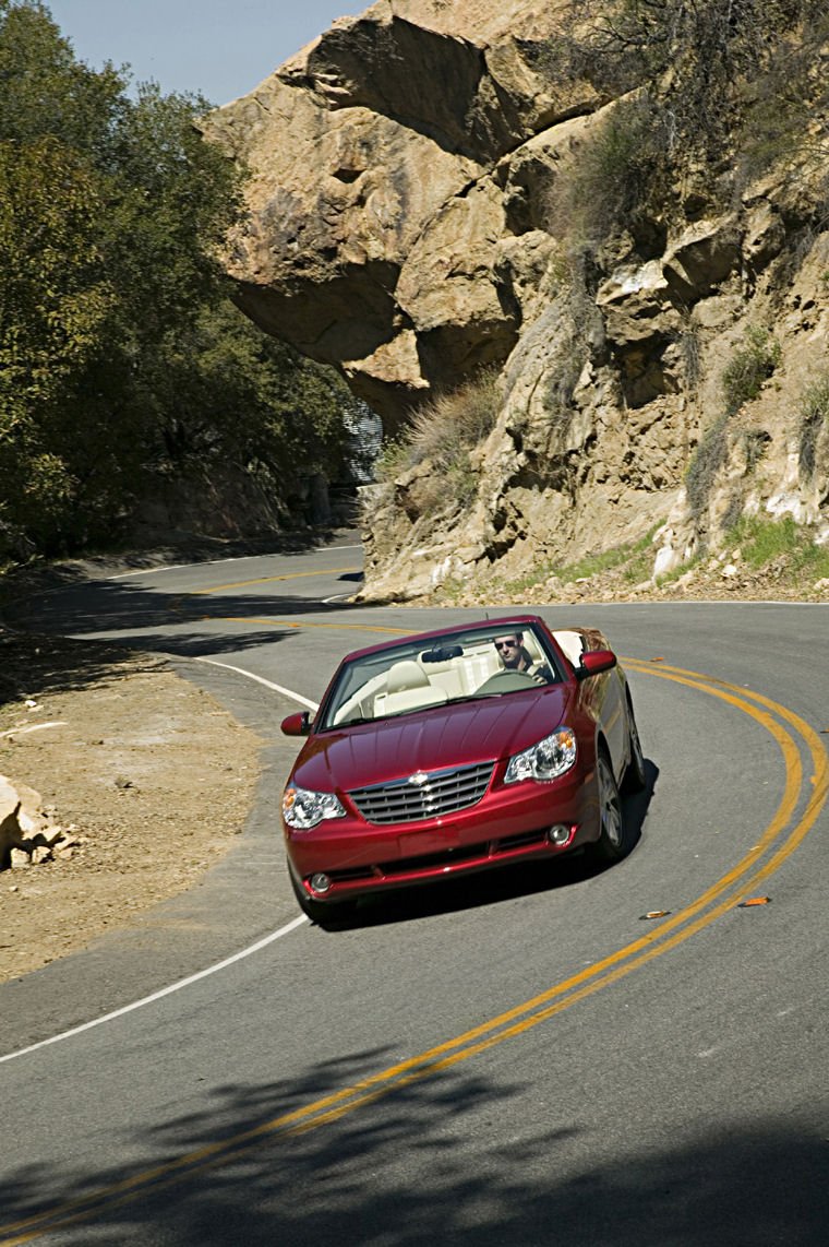 2008 Chrysler Sebring Limited Convertible Picture
