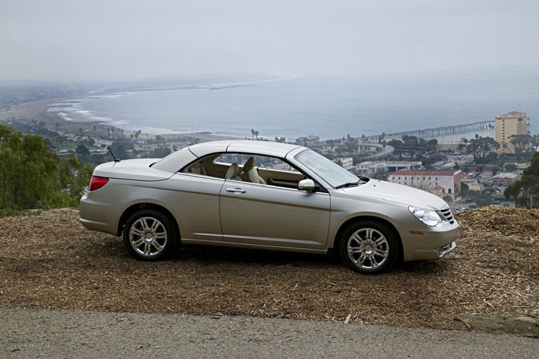 2008 Chrysler Sebring Limited Convertible Picture