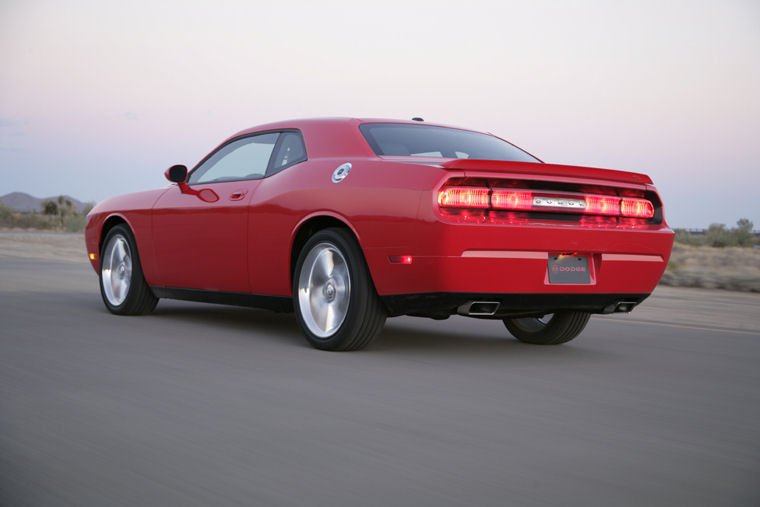 2010 Dodge Challenger R/T Picture