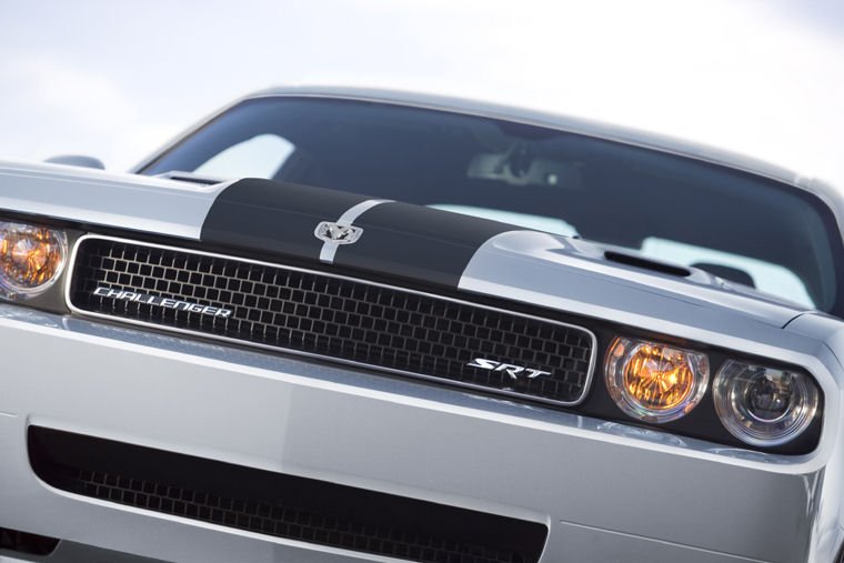 2010 Dodge Challenger SRT8 Picture