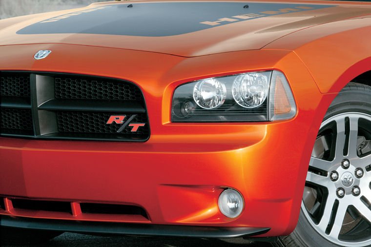 2008 Dodge Charger R/T Daytona Headlight Picture