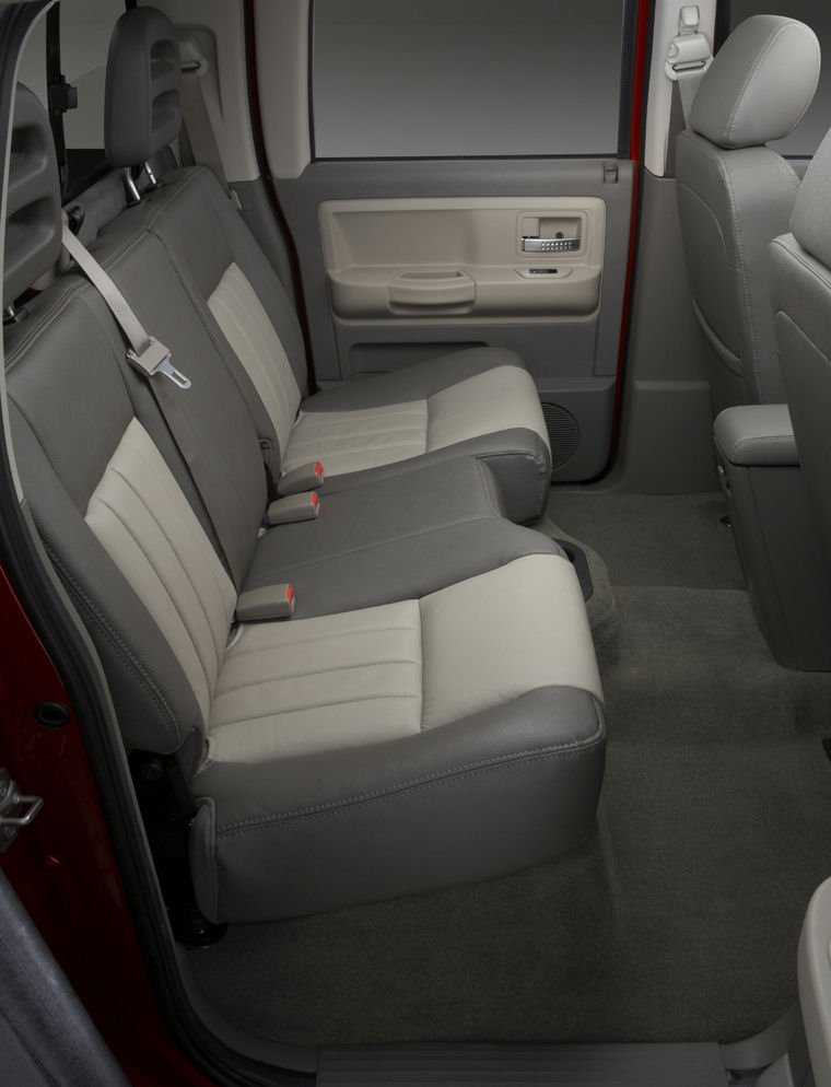 2008 Dodge Dakota Crew Cab Laramie Rear Seats Picture