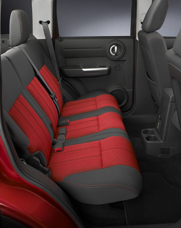2008 Dodge Nitro R/T Rear Seats Picture
