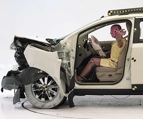 2011 Ford Edge IIHS Frontal Impact Crash Test Picture