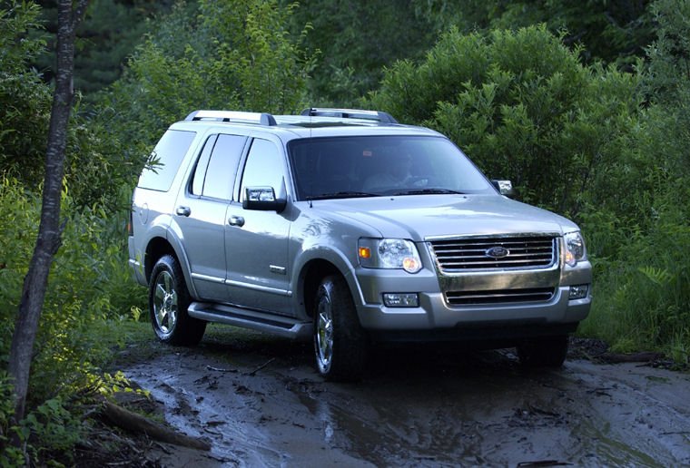 2010 Ford Explorer Picture