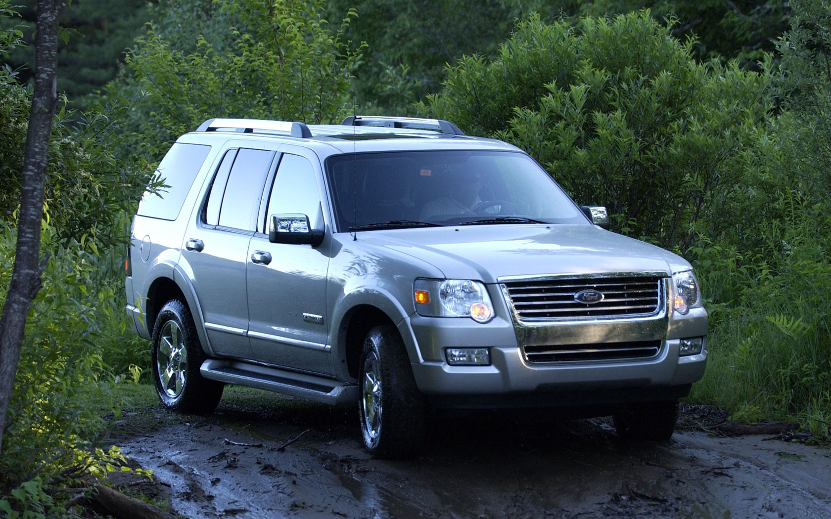 Ford explorer sport wallpaper