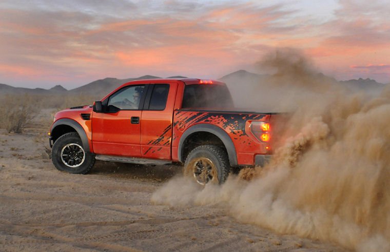 2010 Ford F150 SVT Raptor Picture