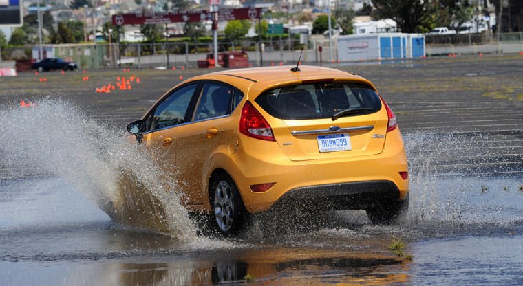 2011 Ford Fiesta Hatchback Picture