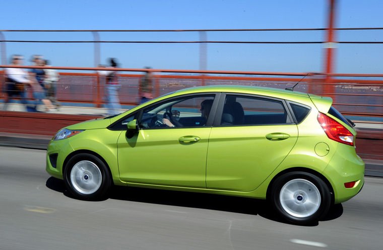 2011 Ford Fiesta Hatchback Picture