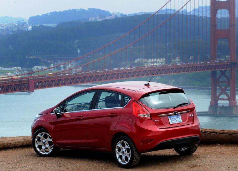 2011 Ford Fiesta Hatchback Picture