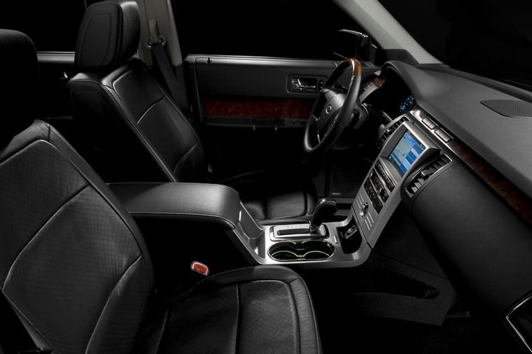 2010 Ford Flex EcoBoost Front Seats Picture