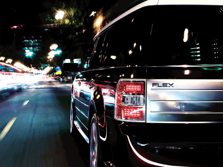 2010 Ford Flex Tail Light Picture