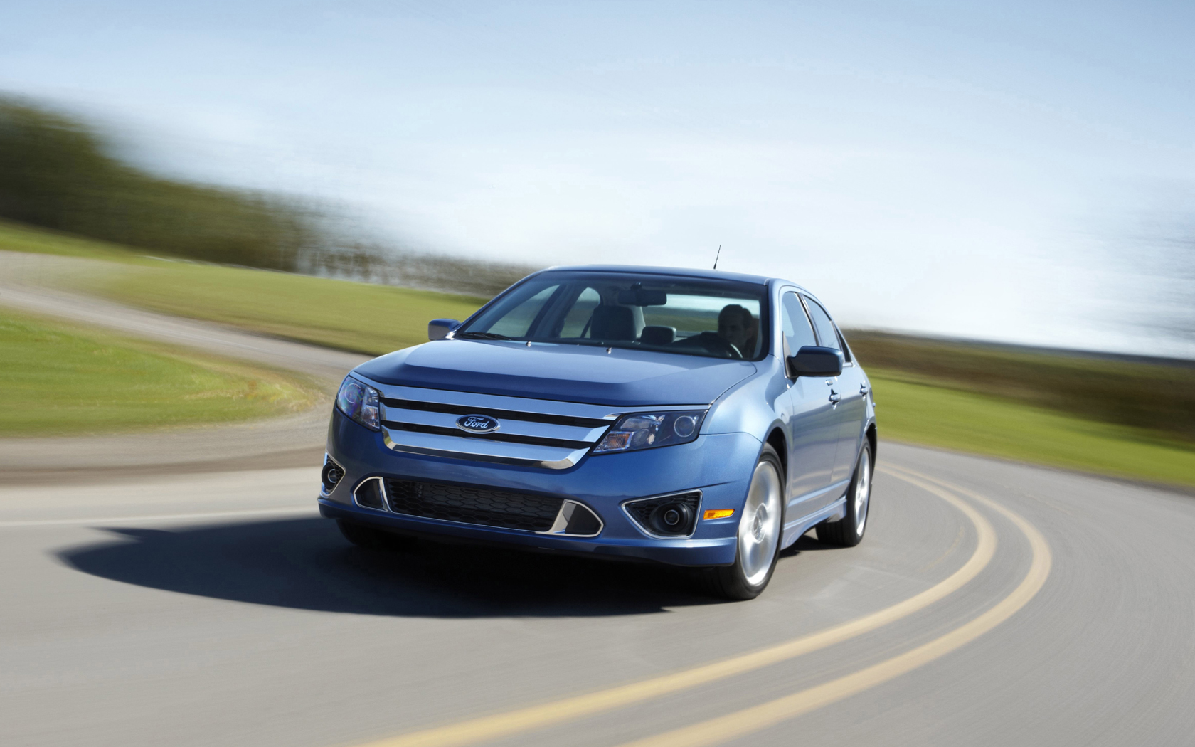 Ford Fusion Desktop Wallpaper