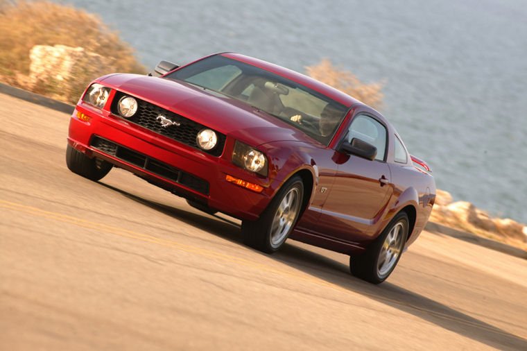 2006 Ford Mustang GT Picture
