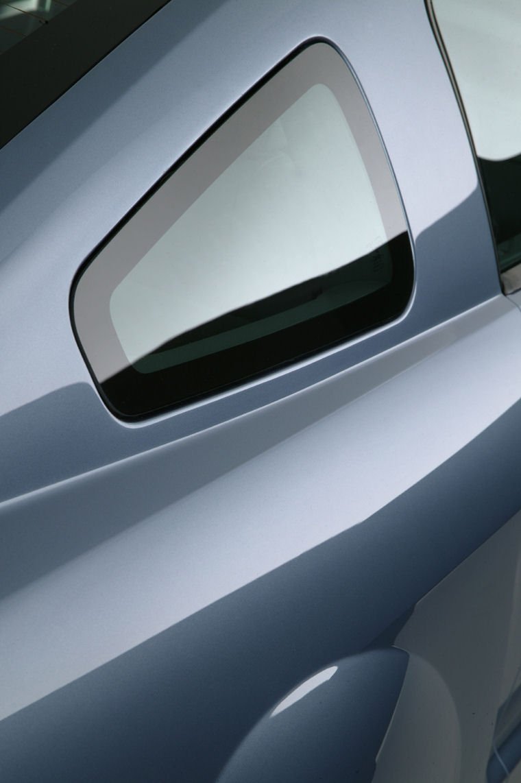 2007 Ford Mustang V6 Rear Quarter Window Picture