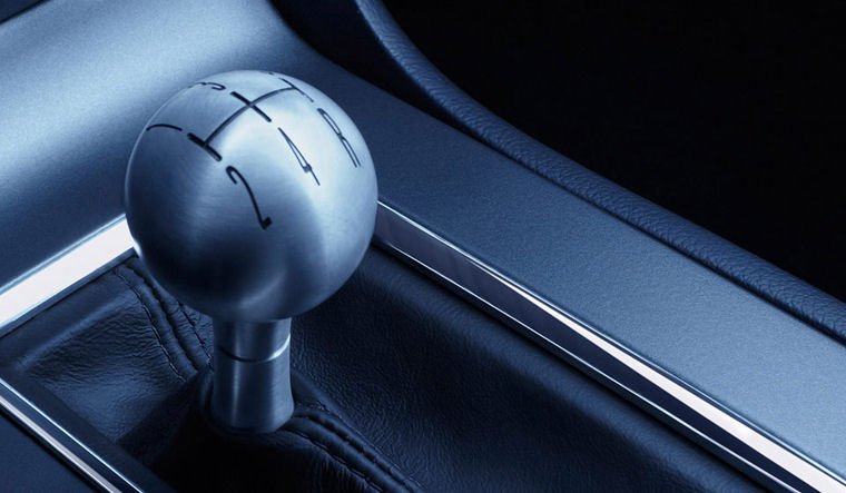2010 Ford Mustang GT Gear Lever Picture