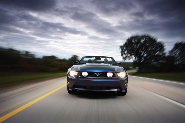 2010 Ford Mustang GT Convertible Picture