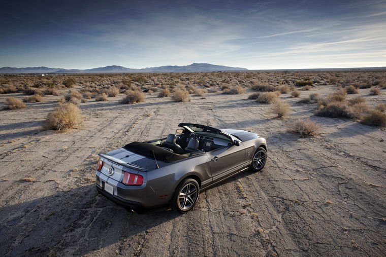 2010 Ford Mustang GT500 Convertible Picture