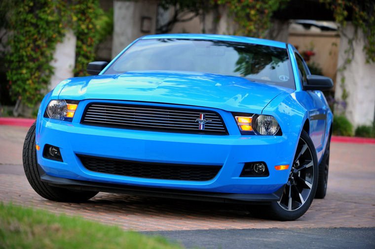 2011 Ford Mustang V6 Picture
