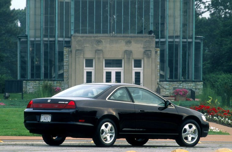 2002 Honda Accord Coupe Picture