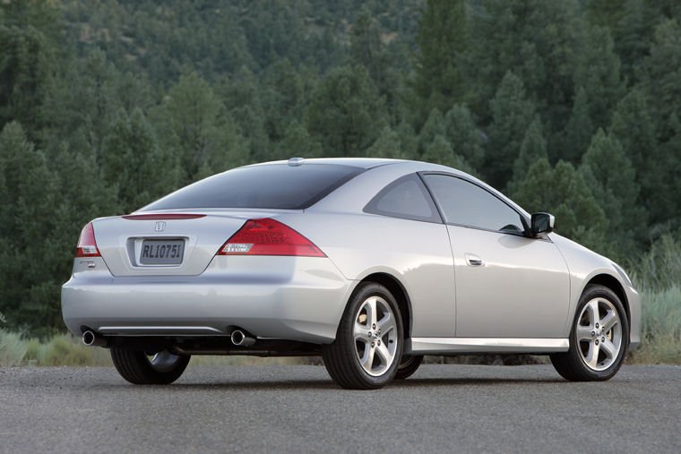 2007 Honda Accord Coupe Picture
