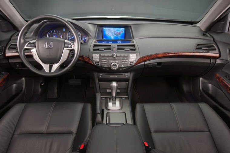 2010 Honda Accord Crosstour Trunk Picture