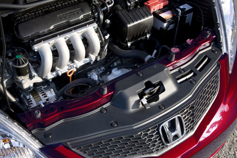 2011 Honda Fit Sport 1.5L 4-cylinder Engine Picture