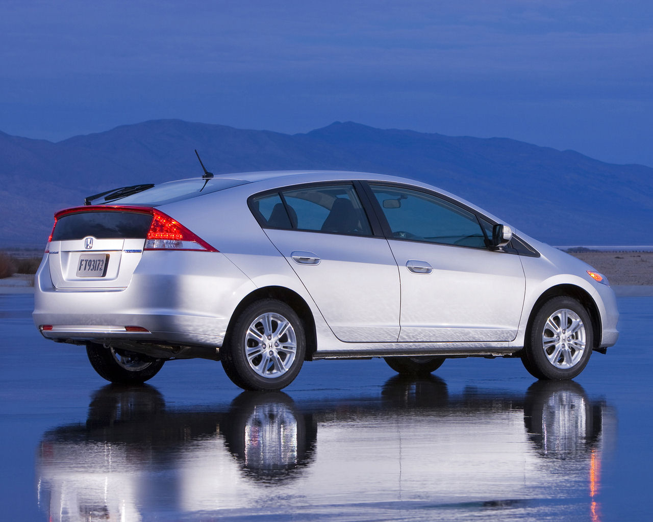 Honda Insight Desktop Wallpaper