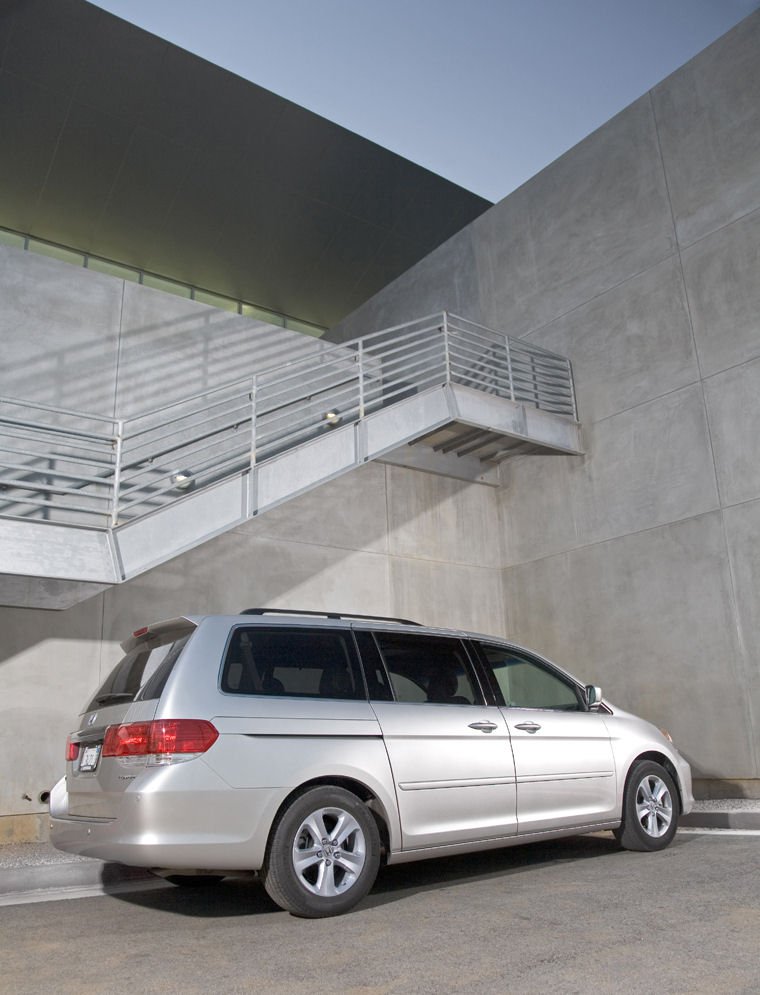2010 Honda Odyssey Picture