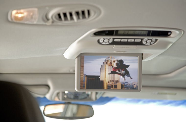 2010 Honda Odyssey Overhead Screen Picture