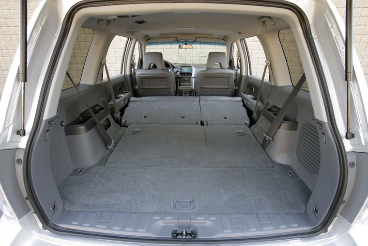 2006 Honda Pilot Trunk Picture