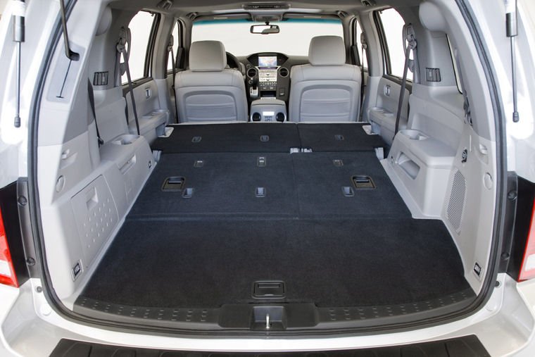 2010 Honda Pilot Trunk Picture