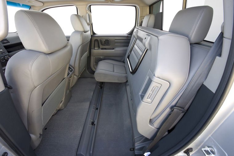 2010 Honda Ridgeline RTL Rear Seats Folded Picture