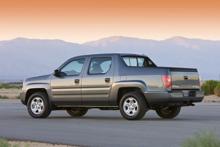 2010 Honda Ridgeline RT Picture