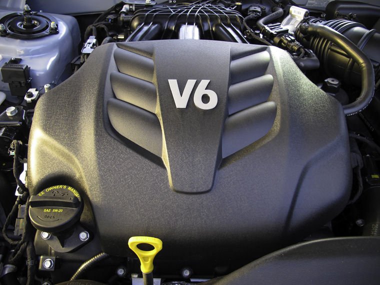 2011 Hyundai Azera V6 Engine Picture