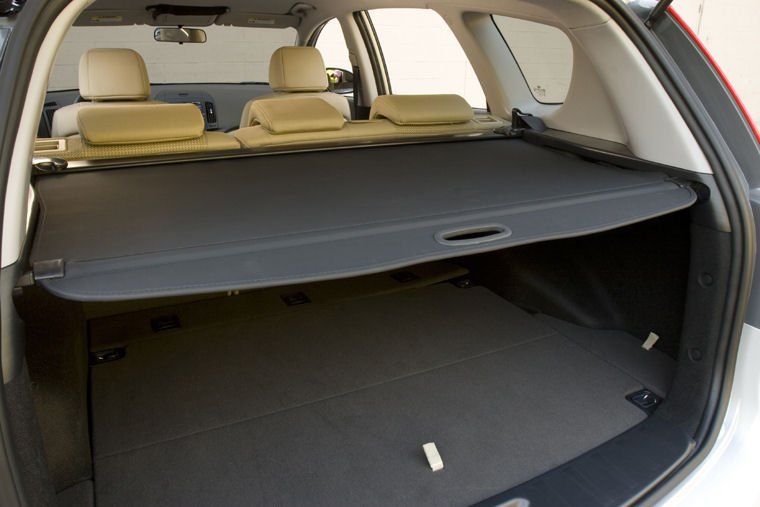 2009 Hyundai Elantra Touring Trunk Picture
