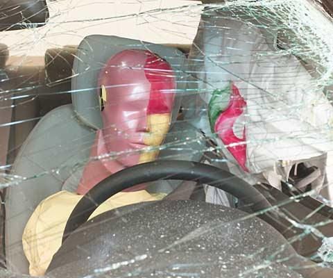 2009 Hyundai Elantra IIHS Side Impact Crash Test Picture 2009 Hyundai Elantra IIHS Side Impact Crash Test Picture