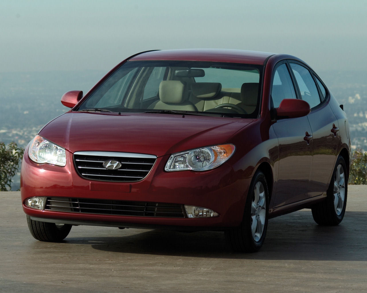 Hyundai Elantra Desktop Wallpaper